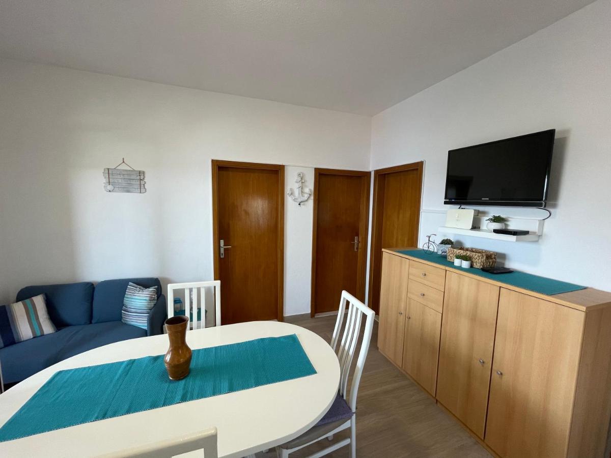 Apartman Emilija Vinisce Exterior photo
